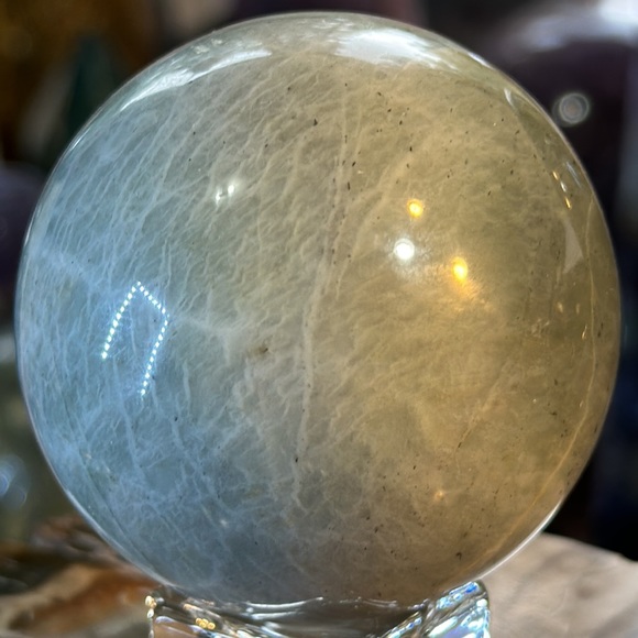 🔥SALE🔥 Green Moonstone Crystal Sphere With Flash! Watch The Video! - Picture 3 of 6